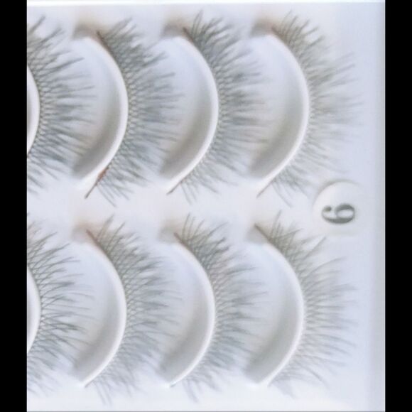 Ultimate lashes # 9  - Picture 6 of 7